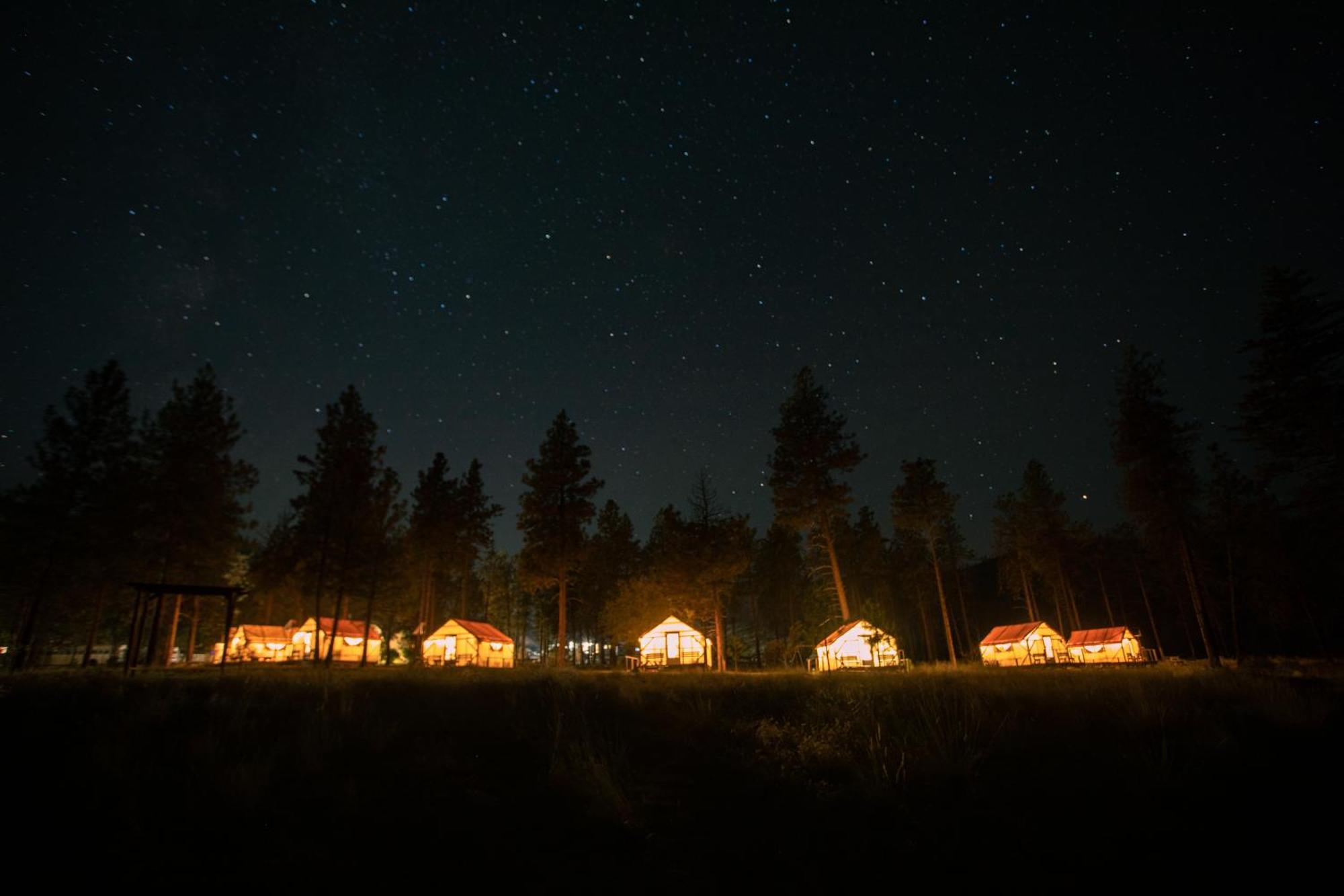 Kumsheen Rafting Resort Lytton Bagian luar foto
