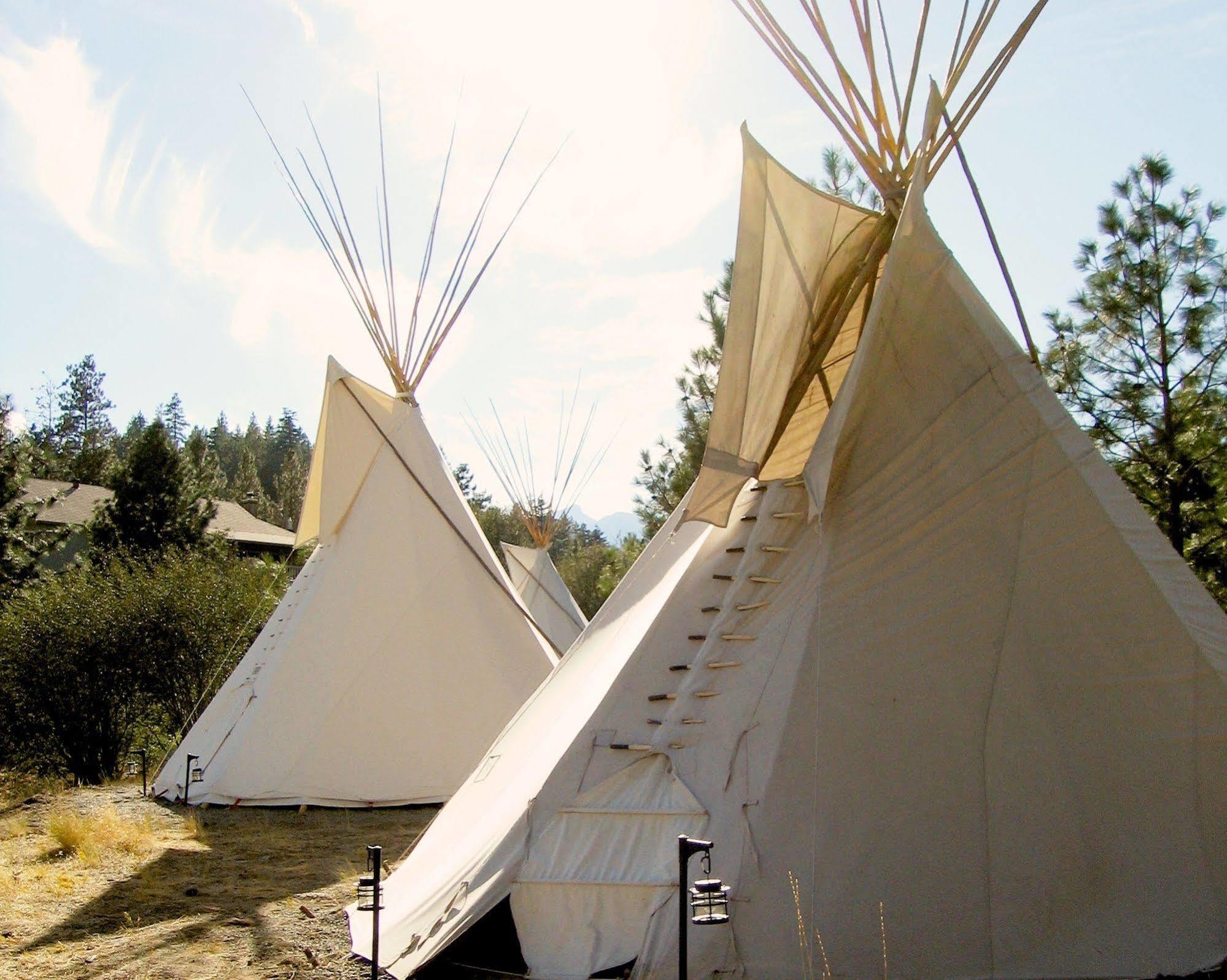 Kumsheen Rafting Resort Lytton Bagian luar foto